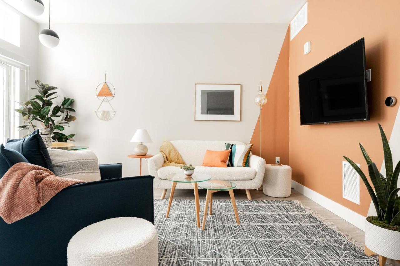 Colorful Western Vibe - Walk Everywhere - Zuni Lofts Денвер Экстерьер фото
